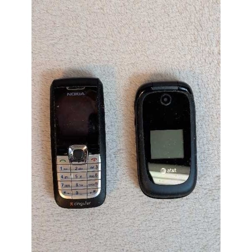 Nokia Cingular AT&T Flip Phone Vintage Retro Cell Phone Lot - For Parts Not Work